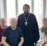 Священнослужители и православные добровольцы посещают раненых бойцов в святочные дни - Симбирская Епархия