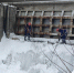 Ульяновские спасатели очистили второй затвор ишеевской плотины - Ulyanovsk.Express