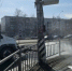 Для комфорта и безопасности горожан. В Ульяновске восстанавливают дорожные объекты после зимы - Ульяновск сегодня